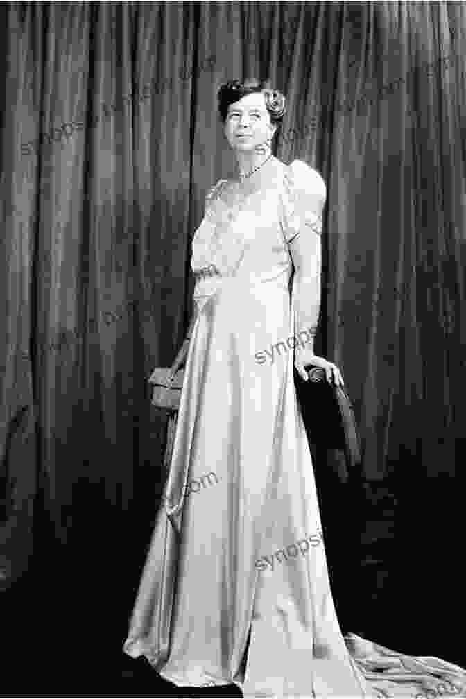 Eleanor Roosevelt Wearing A White Lace Dress And A Pearl Necklace, Smiling First Women: The Grace And Power Of America S Modern First Ladies